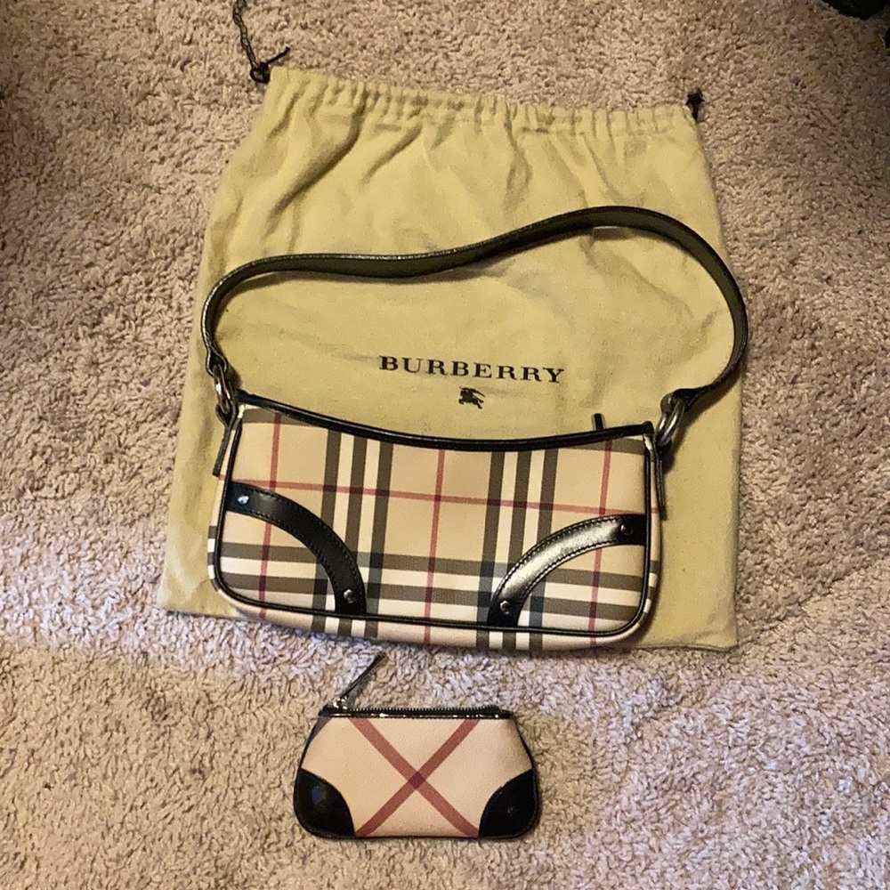 Burberry shoulder bag and coin purse